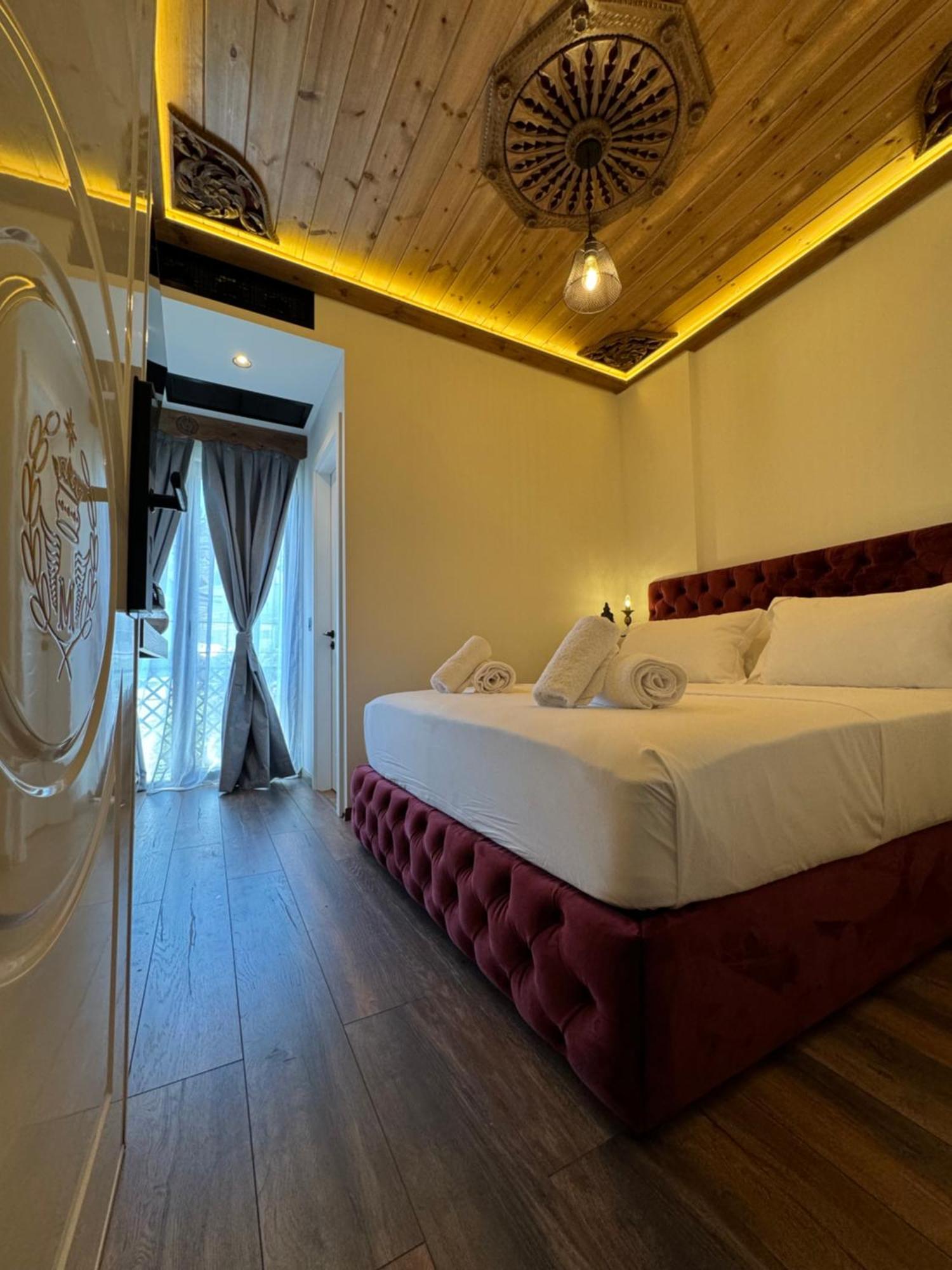 Boutique Hotel Empire Of Martin จีโรคาสเตอร์ ภายนอก รูปภาพ