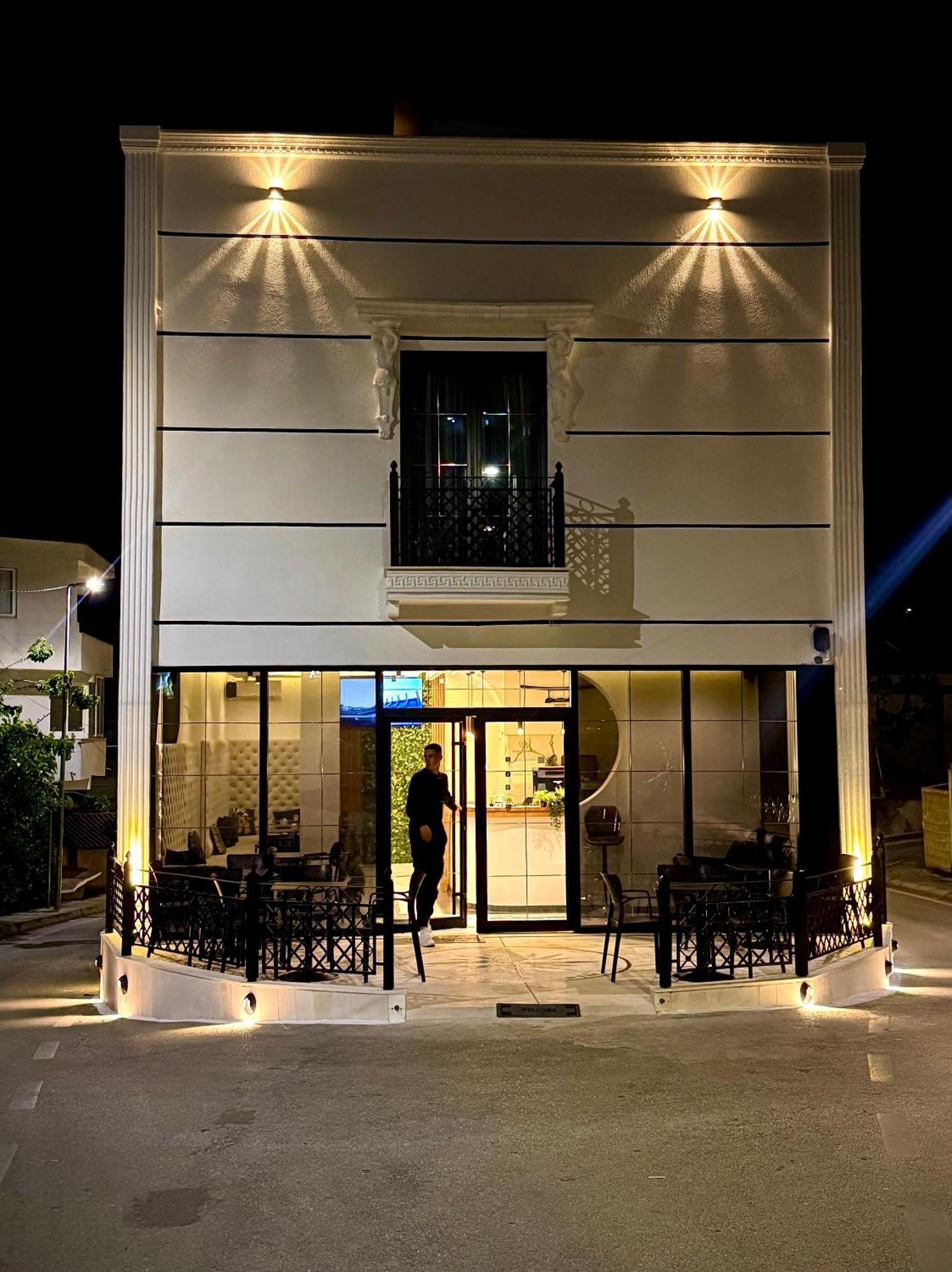 Boutique Hotel Empire Of Martin จีโรคาสเตอร์ ภายนอก รูปภาพ